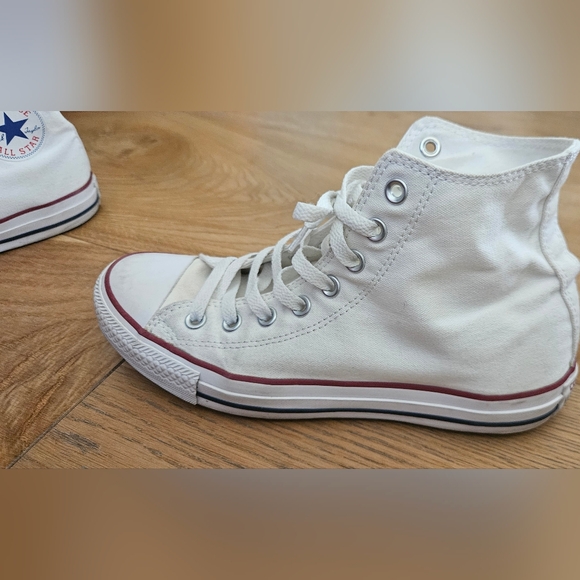 Converse All Star Chuck Taylor White High-Top Sneakers-UNISEX Wo's 9.5/Men's 7.5 - Picture 7 of 16
